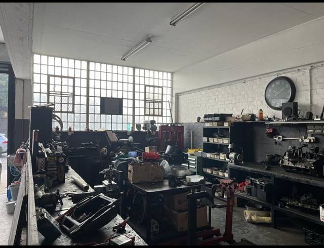 INDUSTRIAL PROPERTY TO RENT IN PAARDEN EILAND